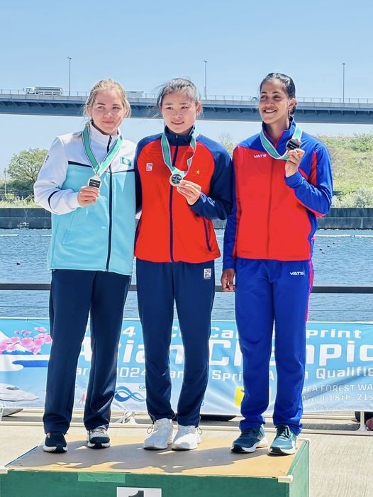 Vietnamese canoeist wins gold medal at Asian championships