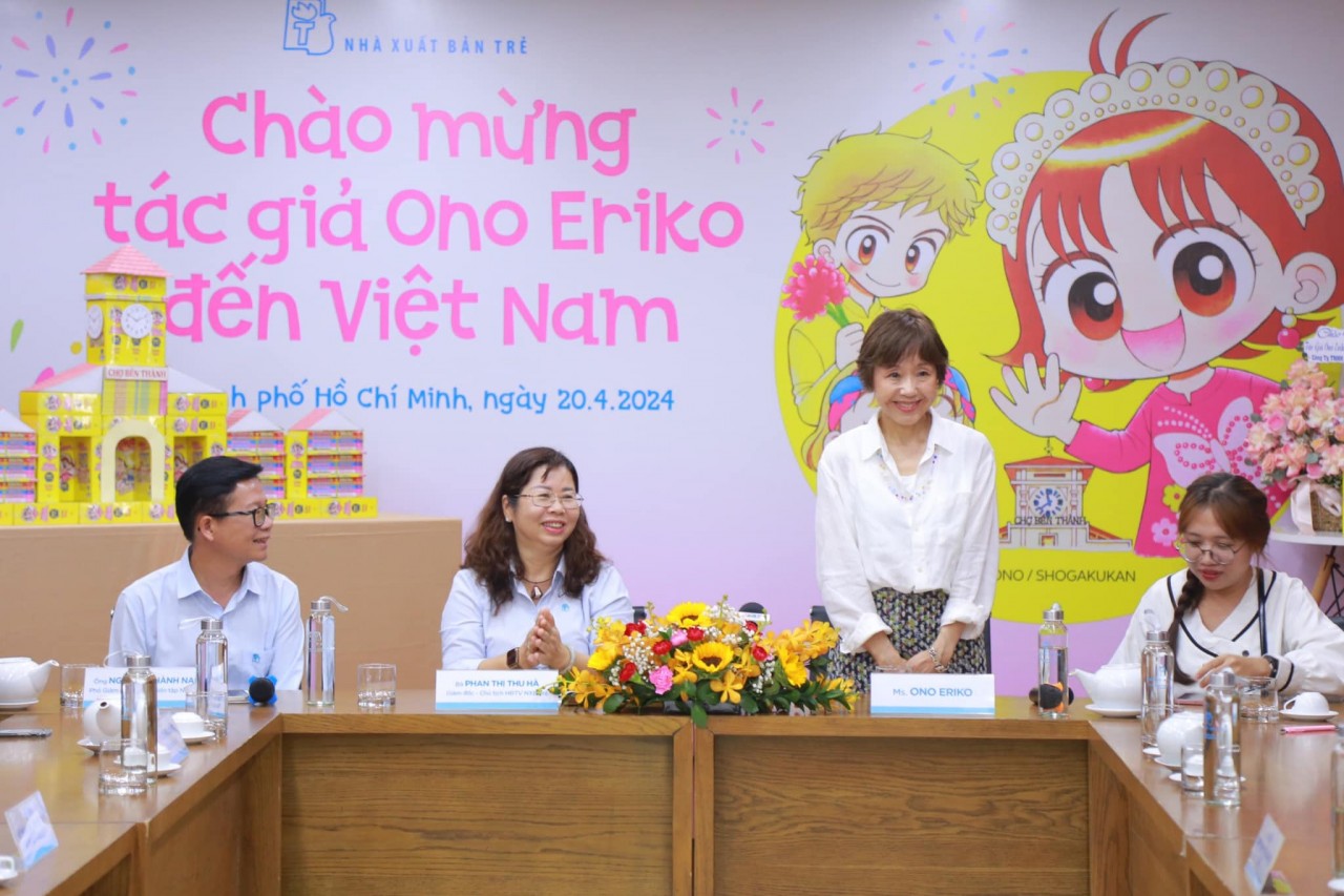 Japanese Bestseller Manga Author Visits Vietnam for The First Time