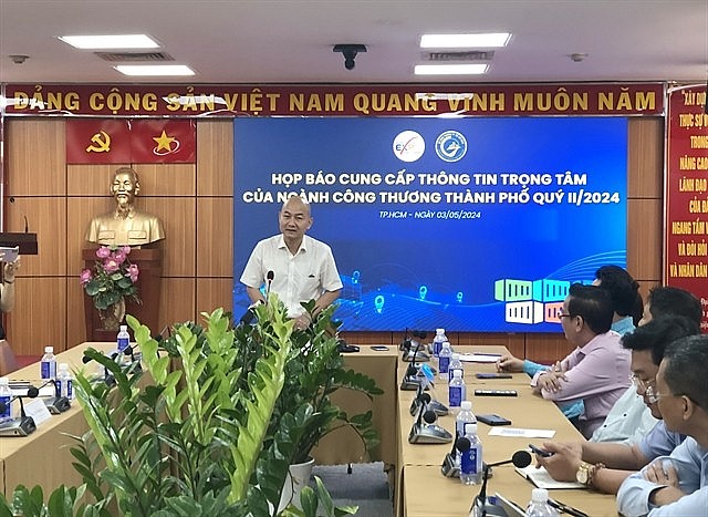A meeting being held to introduce this year’s HCM City Export Fair and other key activities of the city industry and trade sector in HCM City on May 3. Photo: VNS