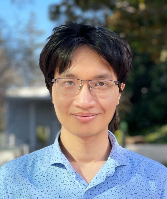 Vietnamese Mathematician Recieves Dénes König Prize