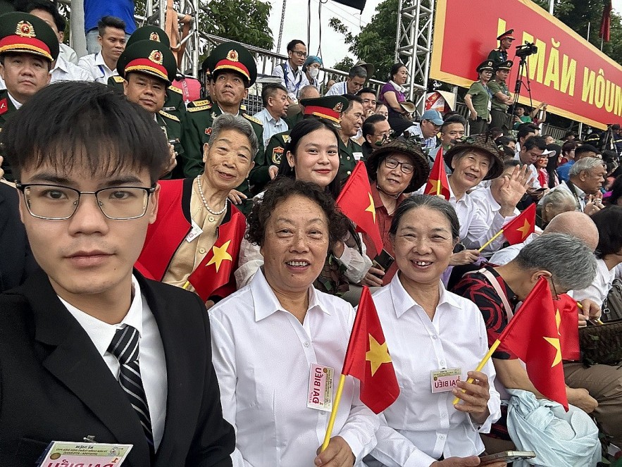 International Friends Share Excitement on 70th Anniversary of Dien Bien Phu Victory