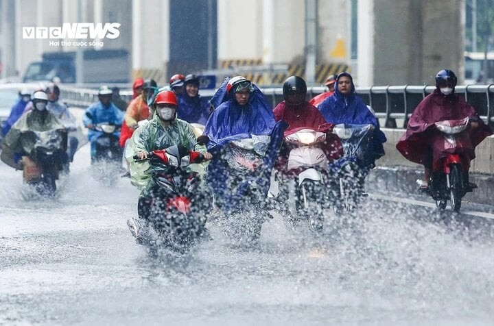 Vietnam’s Weather Forecast (May 14): Heavy Rain And Thunderstorms In The North And Central Regions