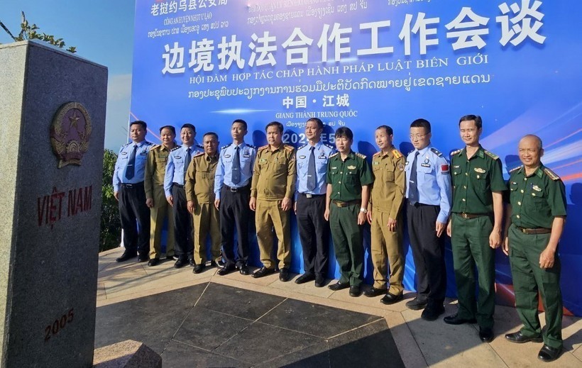 Vietnam News Today (May 17): Vietnam, Laos, China Enhance Border Management Cooperation