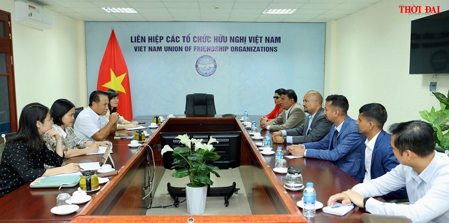 Vietnam Peace Committee, Nepal Peace and Solidarity Council Boost Cooperation