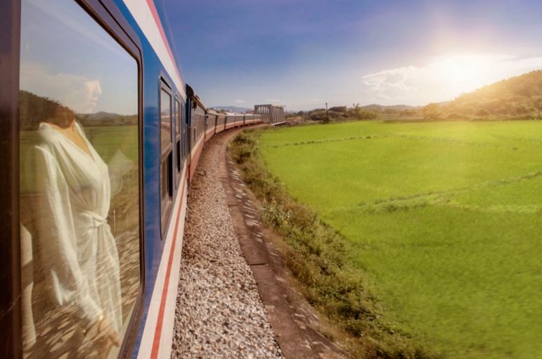 CNN Travel Praises New Vietnam’s Luxury Train Route Linking Quy Nhon with Nha Trang