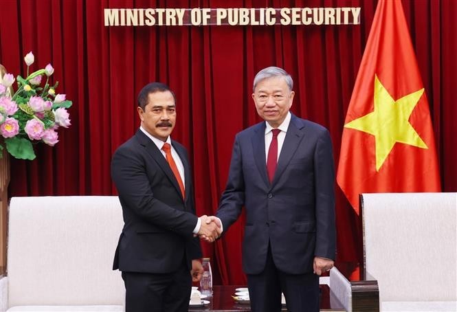 Vietnam News Today (May 21): Vietnam, Indonesia Step Up Security Cooperation