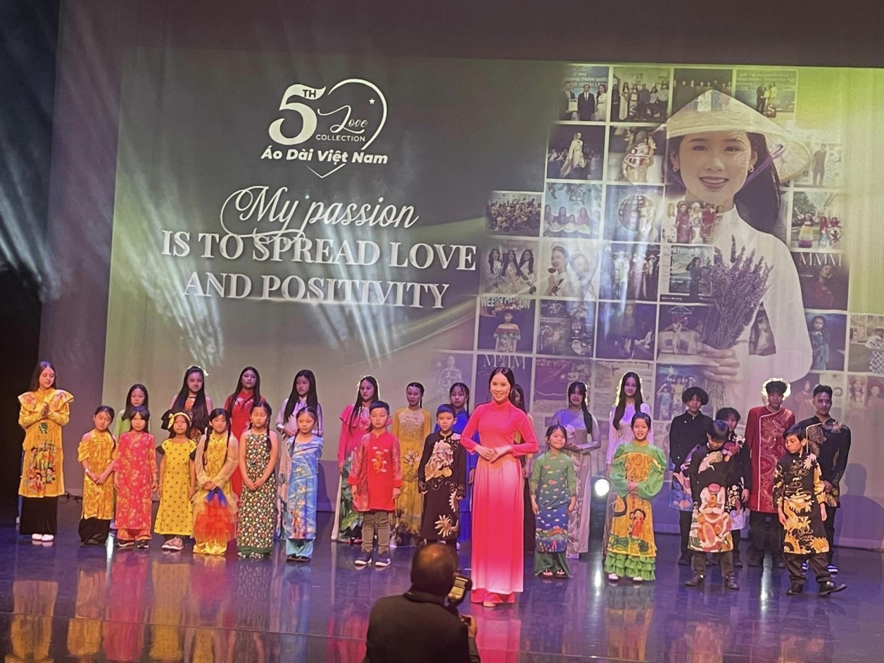 2024 Vietnam Cultural Show London Gathers Over 100 Artists