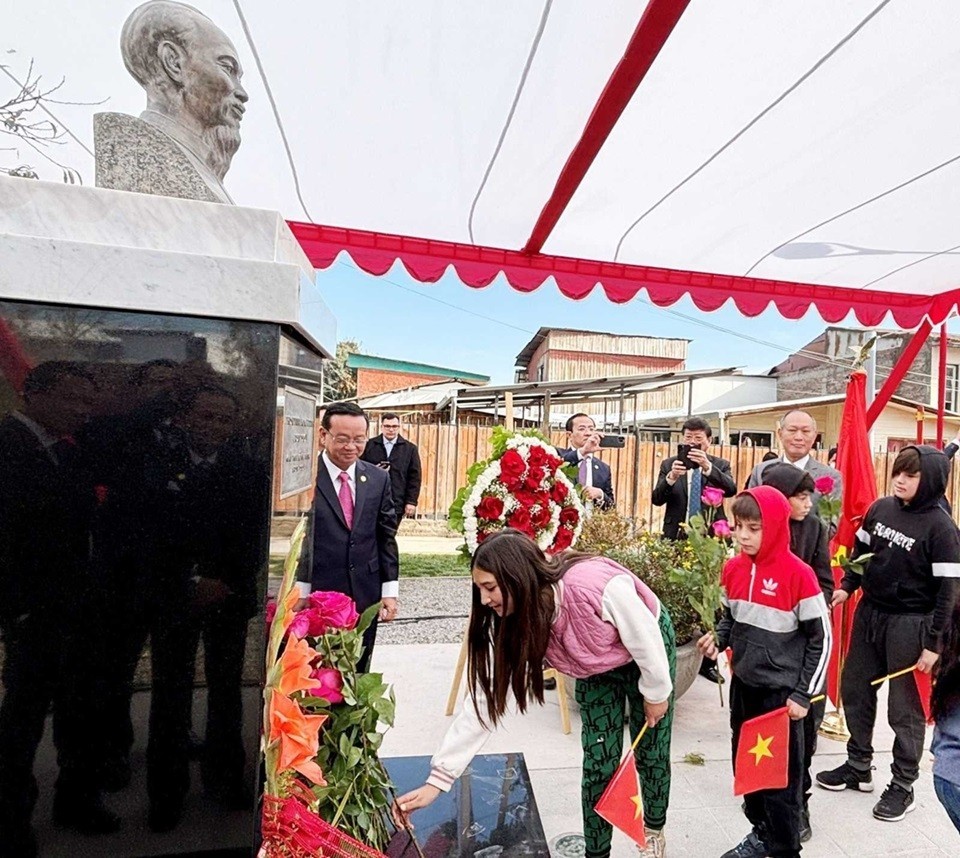Ho Chi Minh Park in Chile's Capital Completes Its Renovation