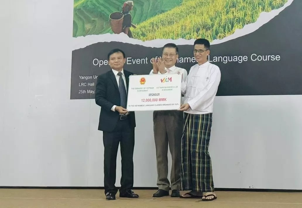 First Vietnamese Language Class Opens In Myanmar