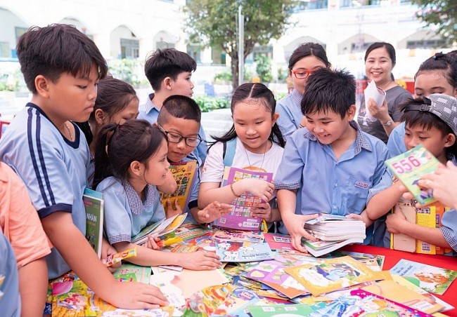 World Vision Cultivates Reading Culture for Primary School Students in Ho Chi Minh City