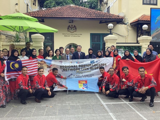 Malaysian Students Want to Learn about Vietnam’s Bamboo Diplomacy