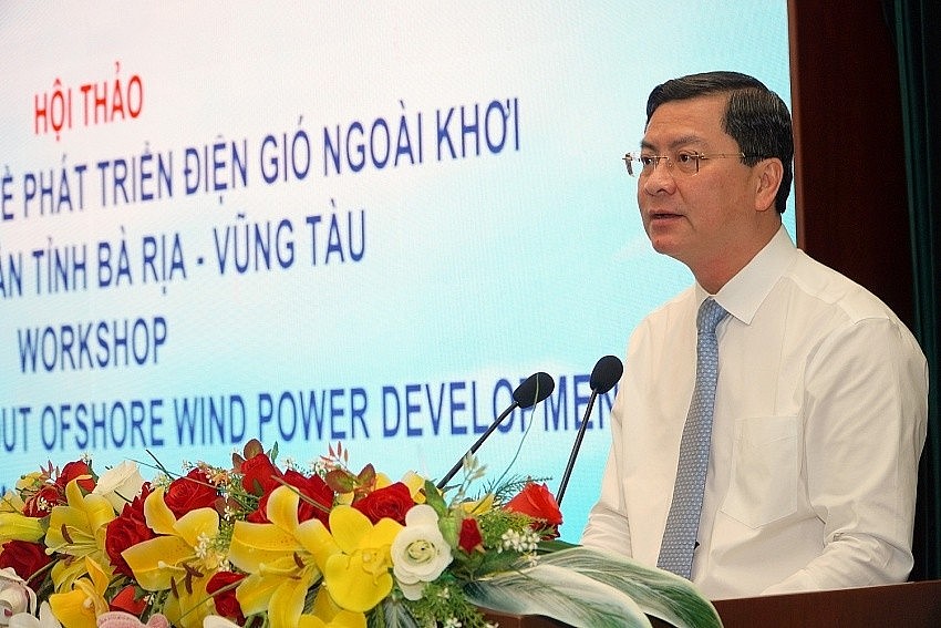 Nguyen Cong Vinh, vice chairman of the Ba Ria Vung Tau People's Committee speaks at the event.