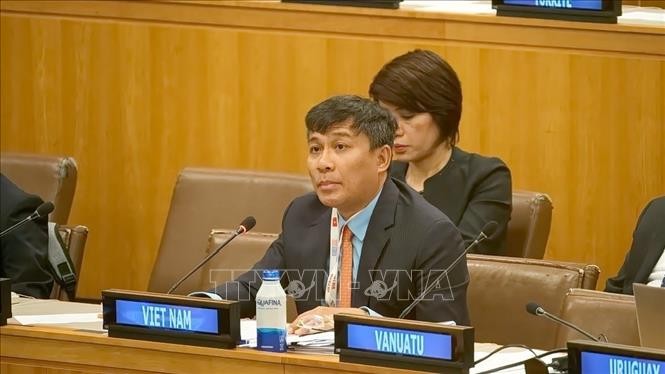 Vietnam Respect and Follow Cooperation on Seas and Ocean Issues Under UNCLOS