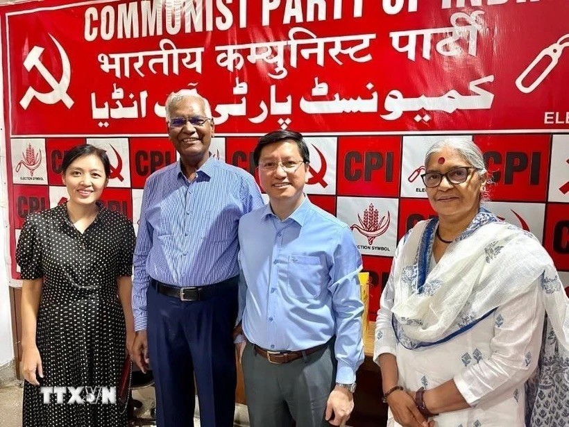 Vietnam, India to Strengthen Relations Between Political Parties