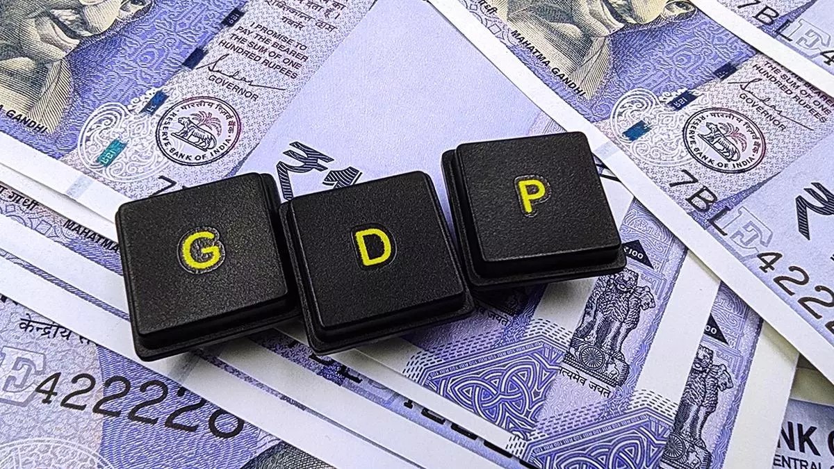India's GDP set to reach $4 trillion, eyes $5 trillion amid global challenges: Sanjeev Sanyal