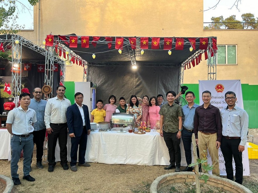 Vietnamese Embassy in Iran Promotes Homeland Culture, Cuisine