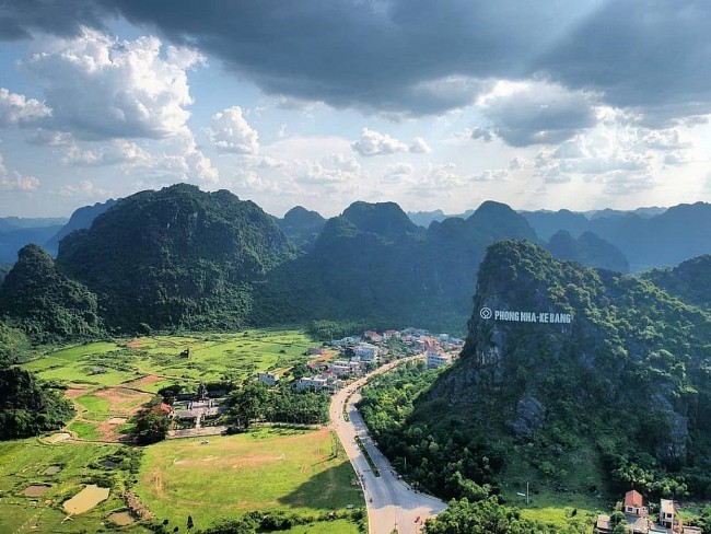 Lonely Planet: 10 Destinations That Should Not Be Missed In North Central Of Vietnam
