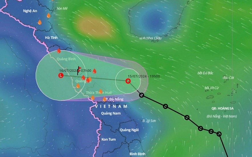 The tropical depression hits central Vietnam and loses its strength before moving into Laos.