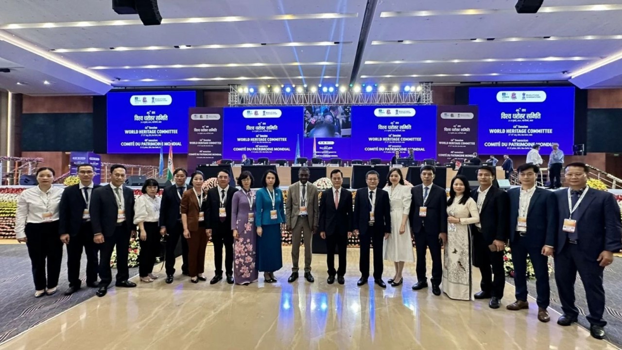 The Vietnamese delegation at the 46th session of the World Heritage Committee of UNESCO in New Delhi, India. (Photo: Bao Chi)