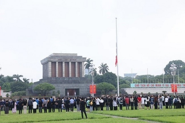 Flag at Half-mast for National Mourning of General Secretary Nguyen Phu Trong at Ba Dinh Square