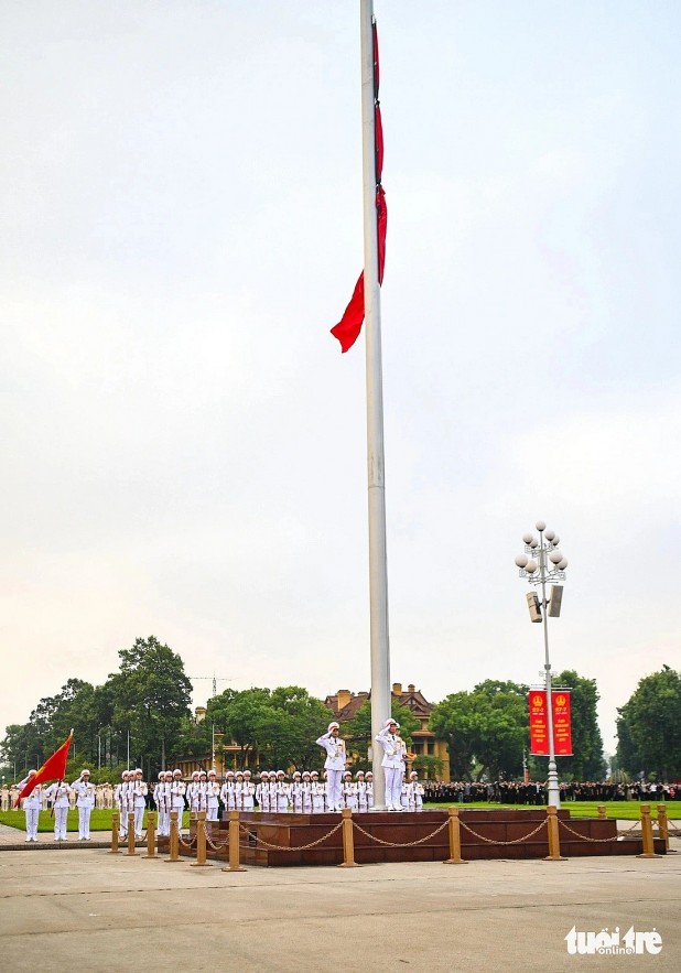 Flag at half-mast for national mourning of General Secretary Nguyen Phu Trong at Ba Dinh Square