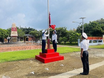 Flag at Half-mast for State Funeral of General Secretary Nguyen Phu Trong in Truong Sa