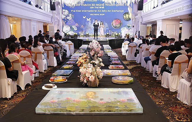 Vietnam Hosts First International 3D Jelly Art Exchange