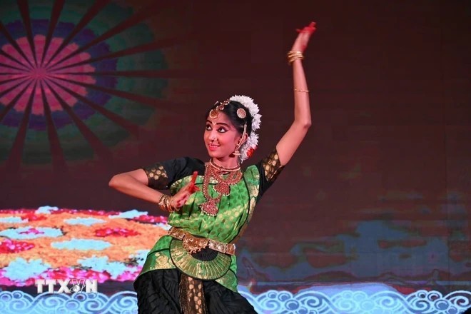 Indian artists perform at the 11th Vietnam - India People's Friendship Festival. (Photo: VNA)