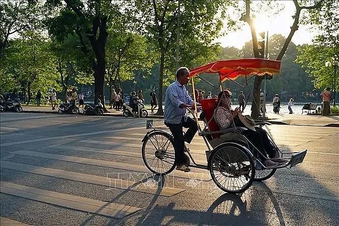 Vietnam works to turn itself into leading destination for international tourists (Photo: VNA)