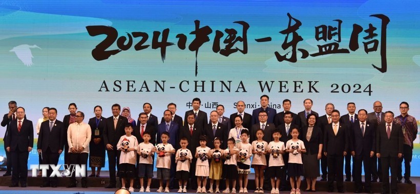 Vietnam Attends ASEAN-China Week in Shanxi