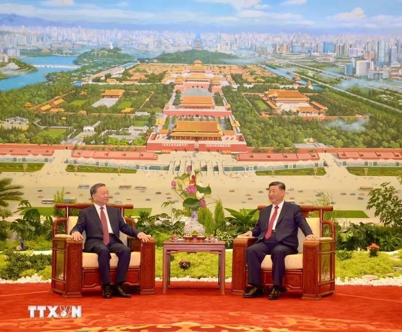 Vietnam, China Issue Joint Statement on General Secretary, President To Lam Visit