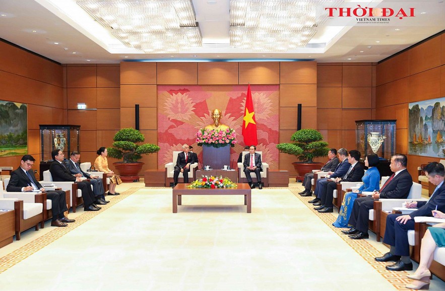 People-to-people Ties Strengthen Vietnam-Laos Relations