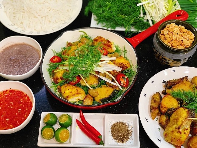 Australian Newspaper Praises Vietnam Cha Ca La Vong As Must-Try Dish