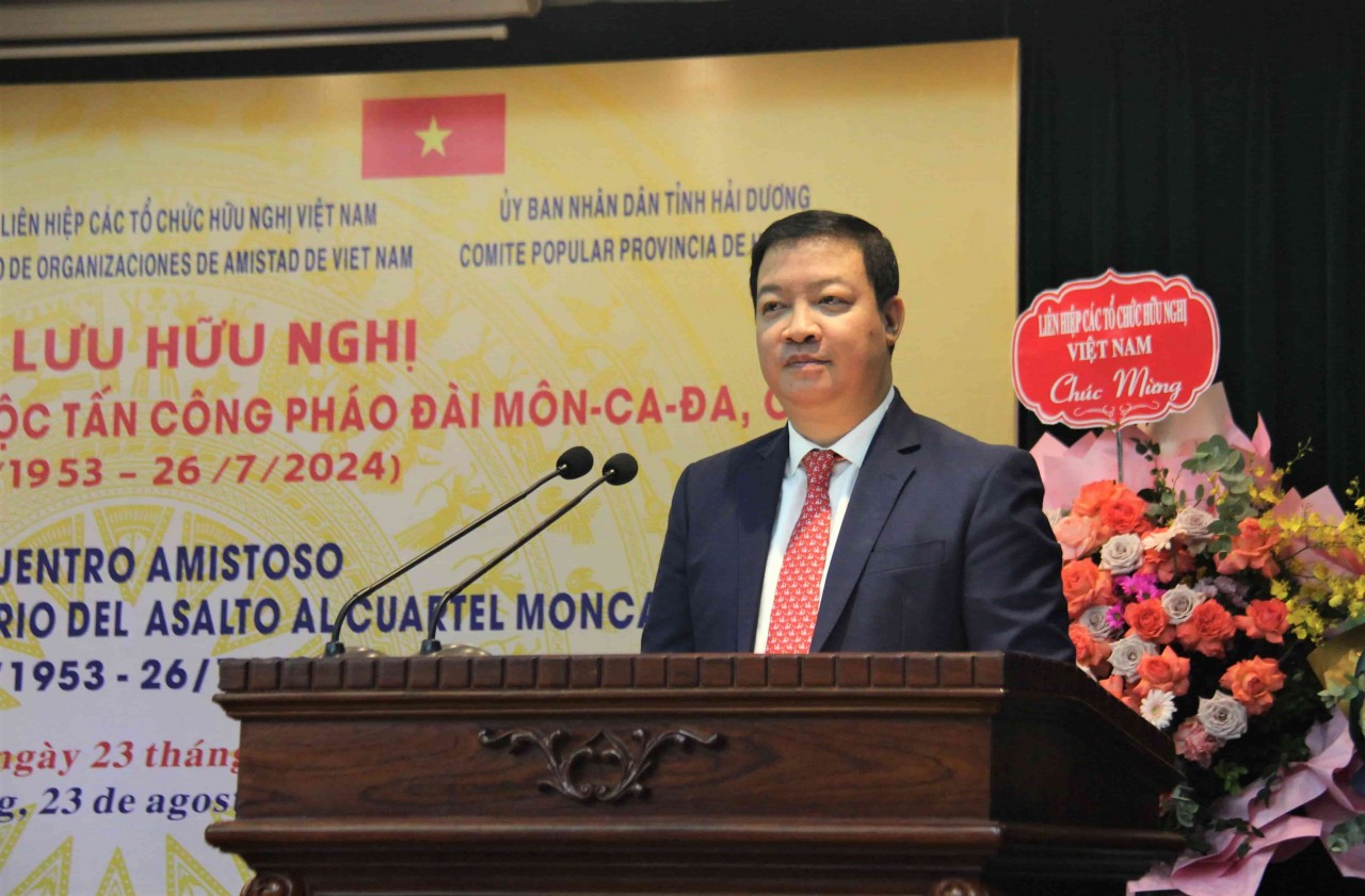 Vice President of the Viet Nam Union of Friendship Organizations Nguyen Ngoc Hung