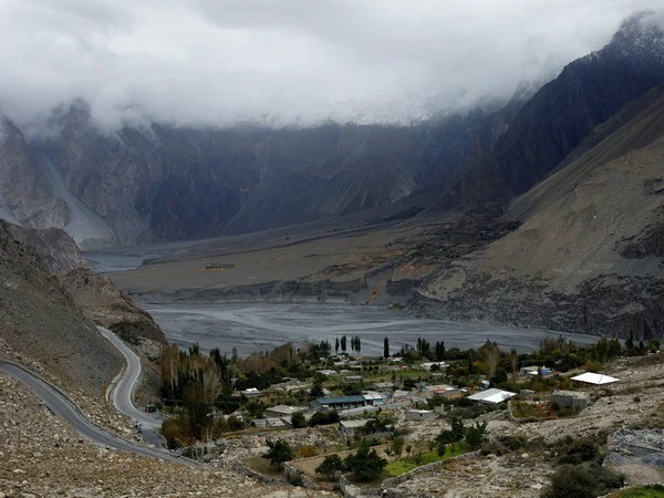 PoGB: Villages around Skardu struggle with severe infrastructure deficiencies, lack of medical facilities