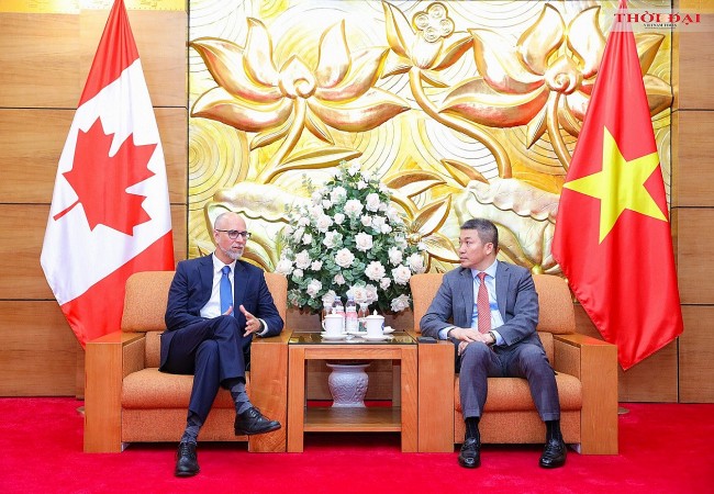 Vietnam - Canada Strengthens Cultural, Artistic and People-to-people Cooperation