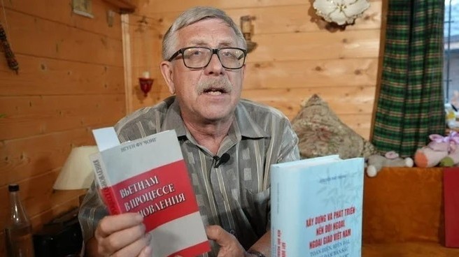 Russian Scholar Pyotr Tsvetov And His Special Books