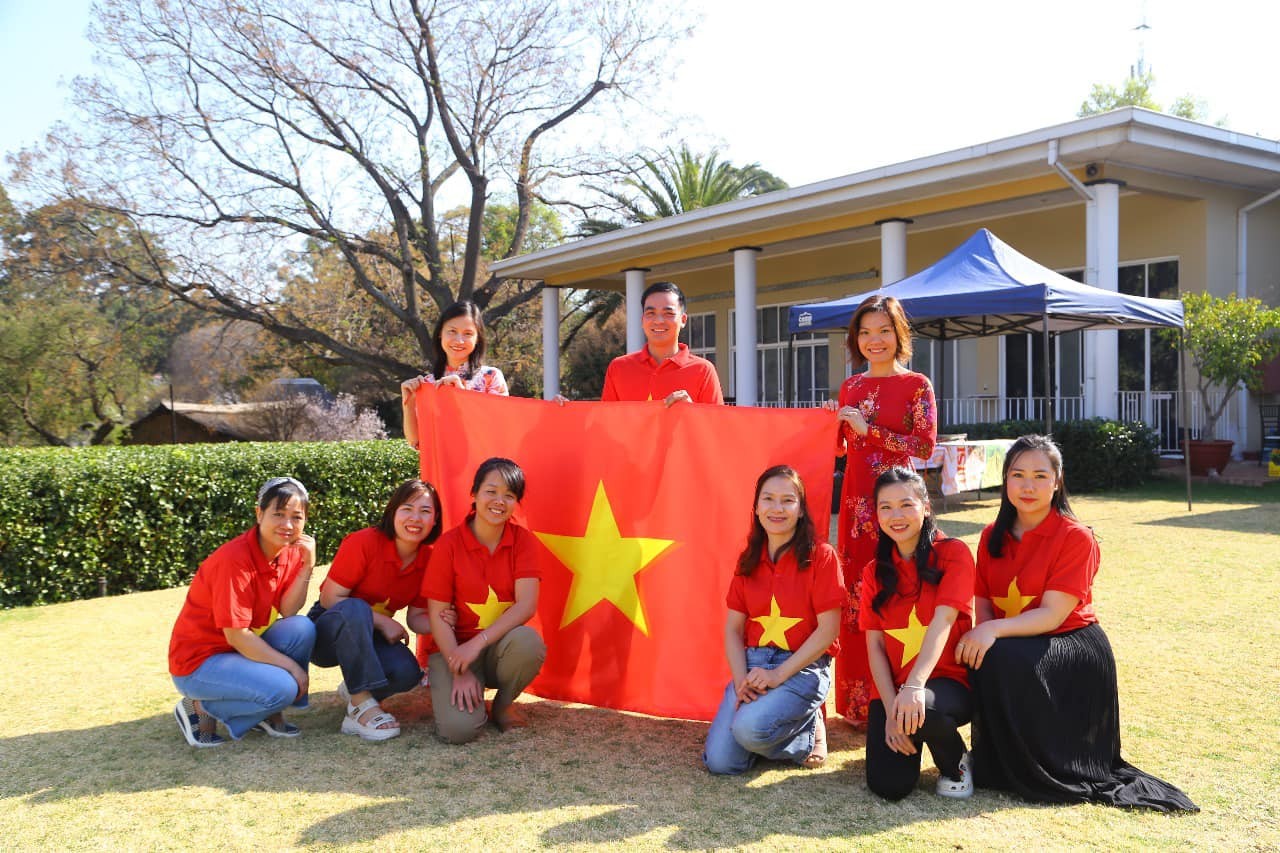 the Vietnamese community in Cyprus also organized a gathering for Vietnamese people residing, working, and studying in the country