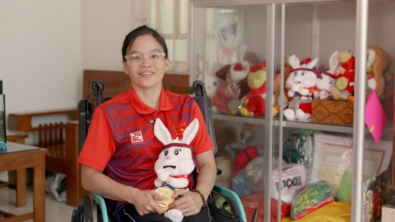 Story of "Swimmer" Nguyen Thi Sa Ri's Will to Live