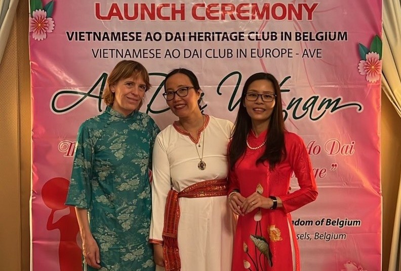 Vietnamese 'Ao dai' Heritage Club Promotes Traditional Cultural Values in Belgium