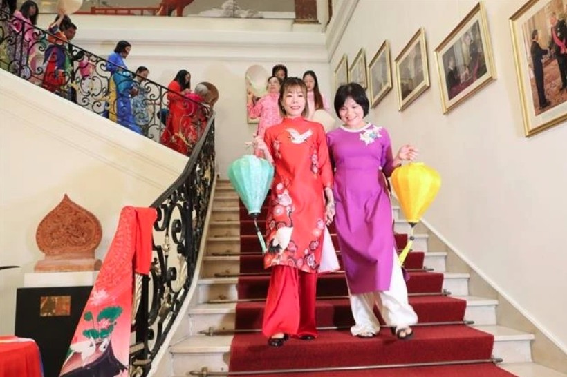 Vietnamese 'Ao dai' Heritage Club Promotes Traditional Cultural Values in Belgium