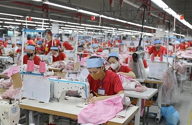 Workers at Wooin Vina Co., Ltd. As of August 31, the total registered foreign direct investment in Việt Nam reached over US$20.52 billion. Photo: VNS