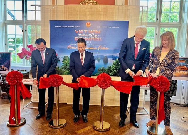 Culture and Art Strengthen Vietnam - Denmark Ties