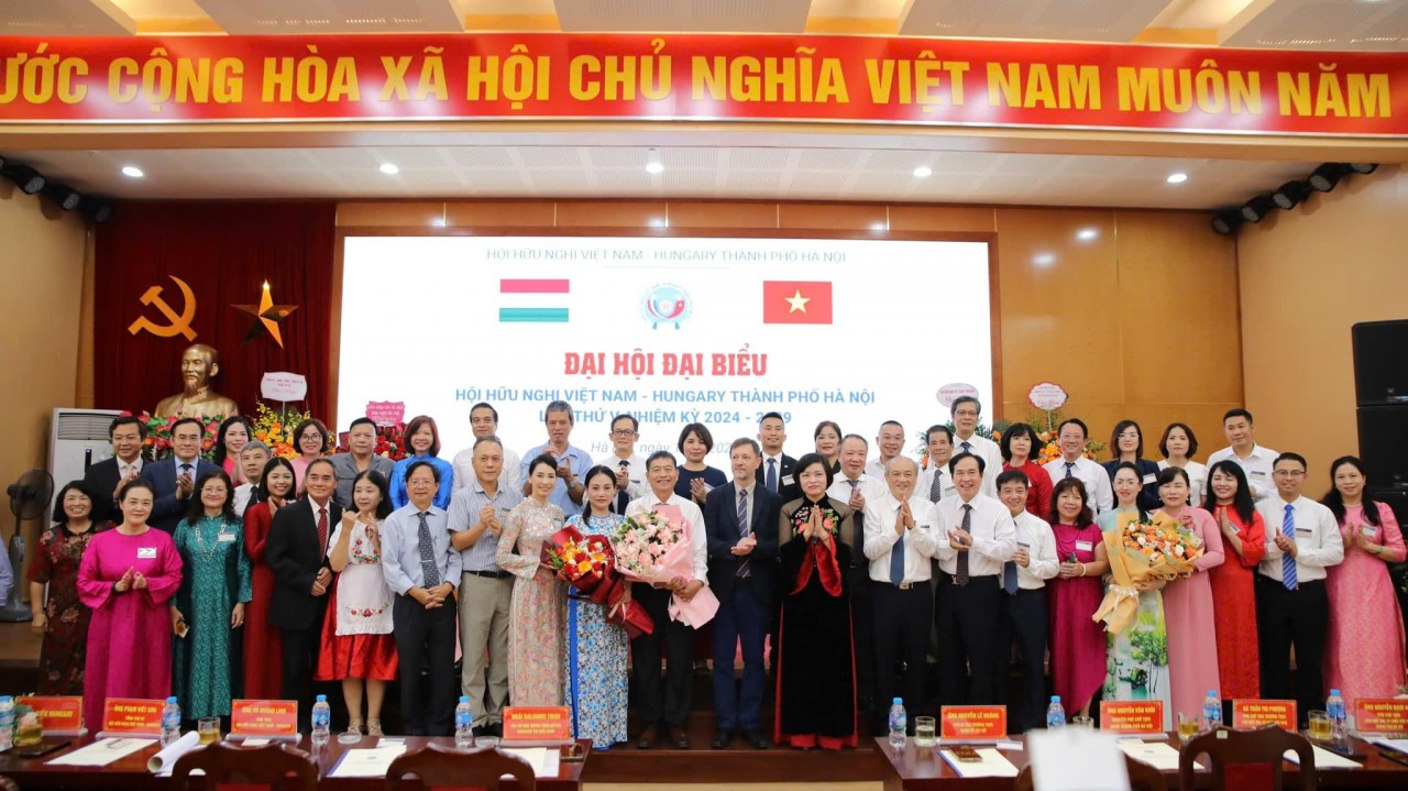 Dang Vu Nhat Thang Re-elected as Chairman of Hanoi's Vietnam - Hungary Friendship Association