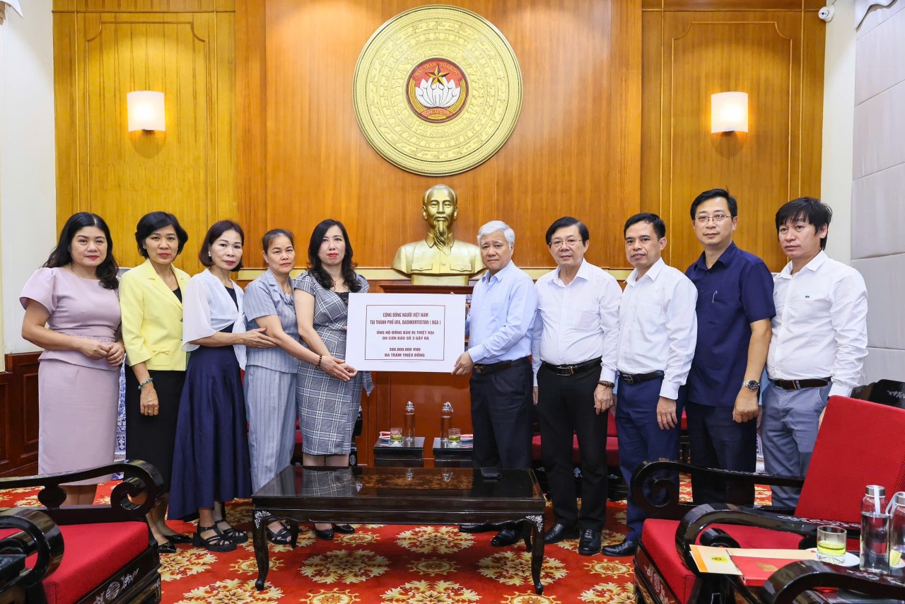 Over VND 600 million Donated by Overseas Vietnamese to Support People Affected by Typhoon Yagi