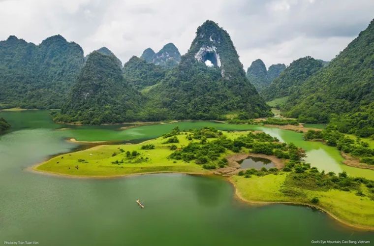 Vietnam's Cinematic Landscapes Highlighted in Art Exhibition in US