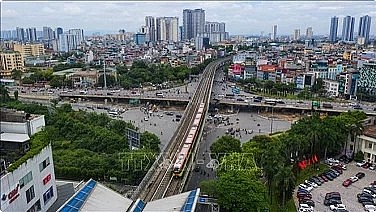 In the first eight months of 2024, Hanoi granted certificates to 20,400 newly-established enterprises. (Source: VNA)