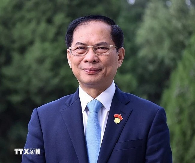 Deputy PM Dubs Vietnam's Diplomatic Trip to USA as a Success