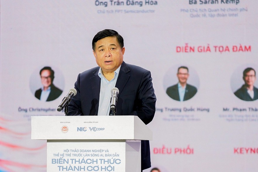 Minister of Planning and Investment Nguyen Chi Dung. Photo: NIC