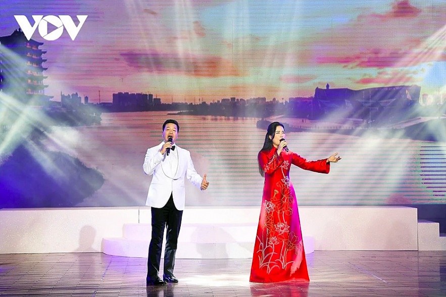 Friendship in Melody: Vietnam-China Singing Exchange